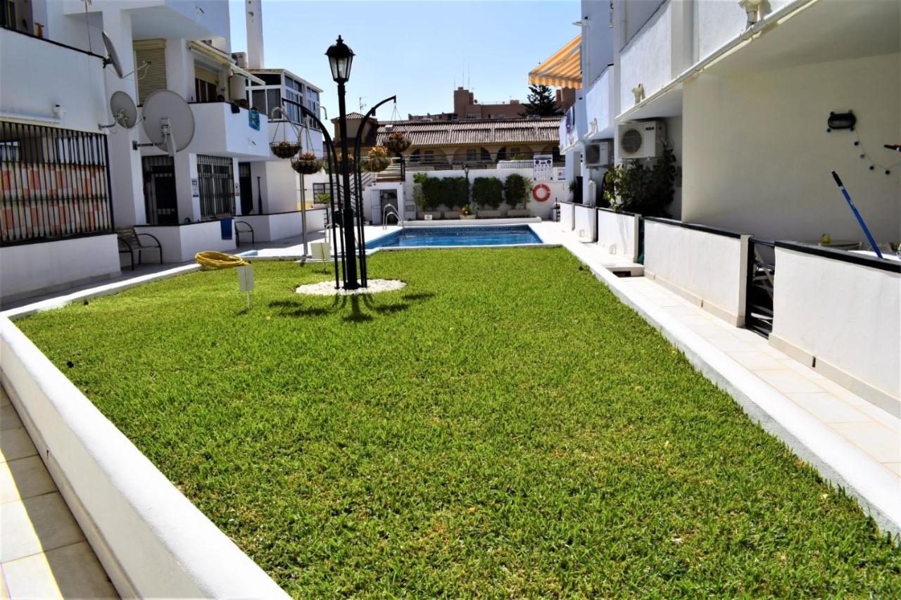 Oasis Torremolinos Apartment Exterior photo
