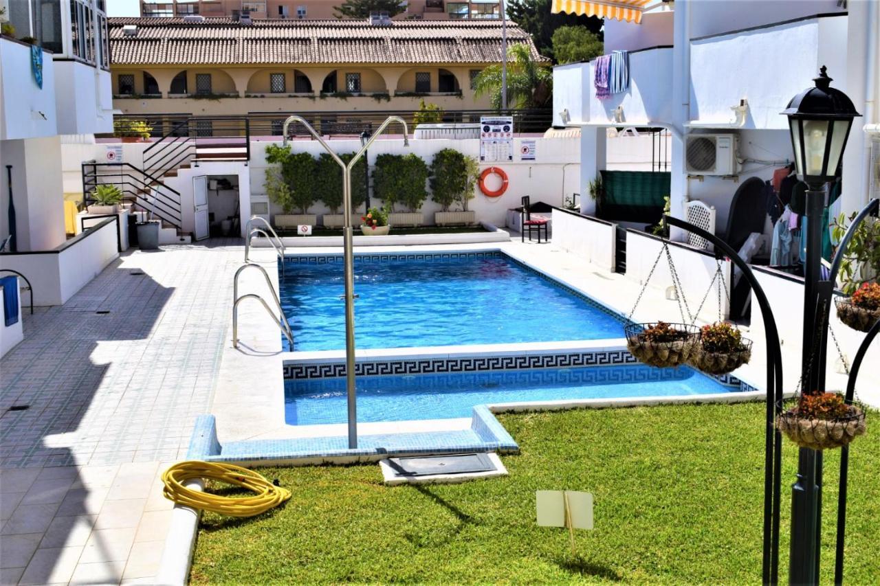 Oasis Torremolinos Apartment Exterior photo